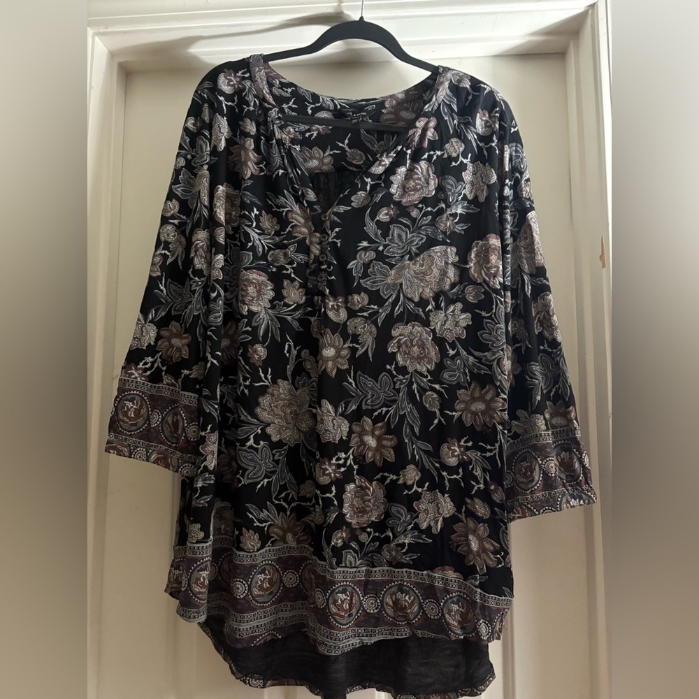 3x top lucky brand